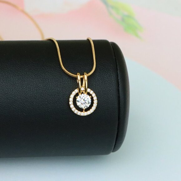 "Brilliant White Center Stone Pendant with Elegant Crystal Halo Design, XPPT1709 - Picture 7 of 13